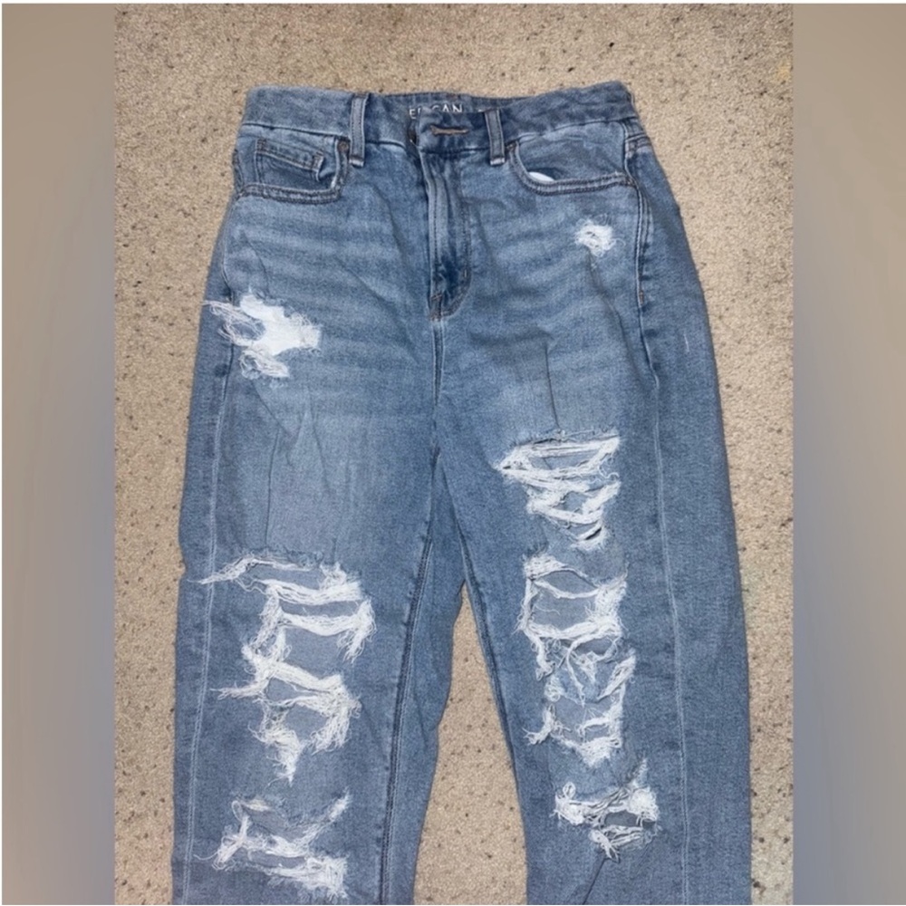 Women's Distressed Blue Jeans